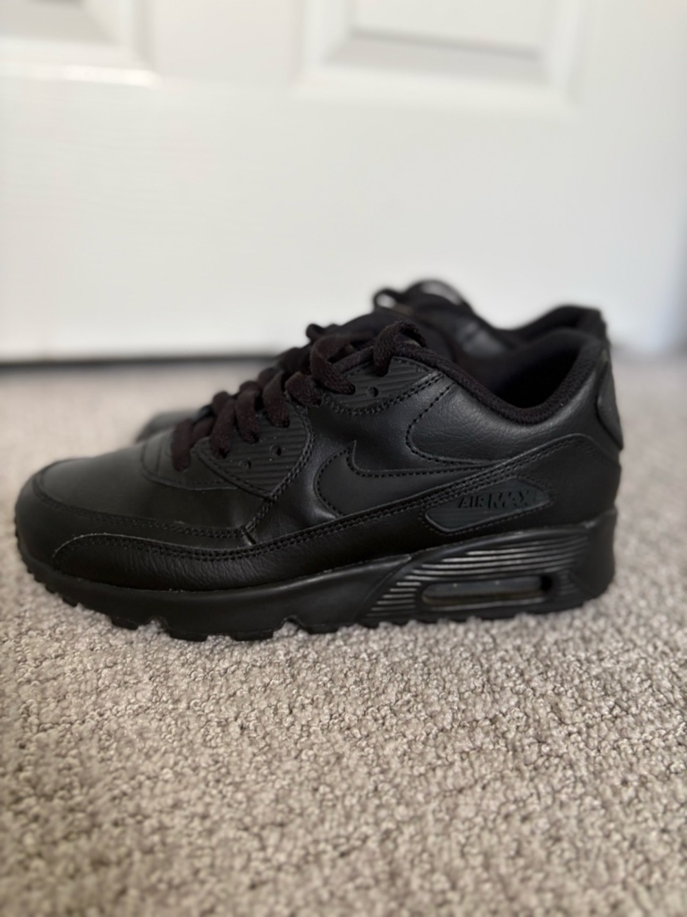 Nike Air Max 90 LTR Boys size 6.5